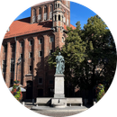 Pam&aacute;tn&iacute;k Mikul&aacute;&scaron;e Kopern&iacute;ka v polsk&eacute; Toruni